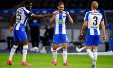 开云体育中国-柏林赫塔客场绝地反击，全队全力以赴抗敌