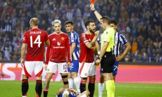 开云体育中国-曼联球员在国家队集训中表现出色，或提升主力位置的简单介绍