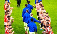 开云体育官网-巴塞罗那球员连续斩获进球，全队信心十足的简单介绍