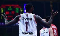 开云体育官方网站-篮网主帅大赞新援表现，期待更多贡献
