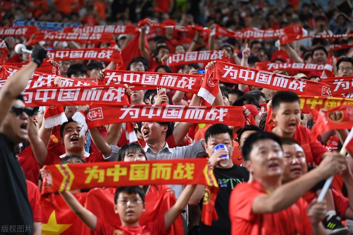 中国女足火力全开，取得比赛胜利