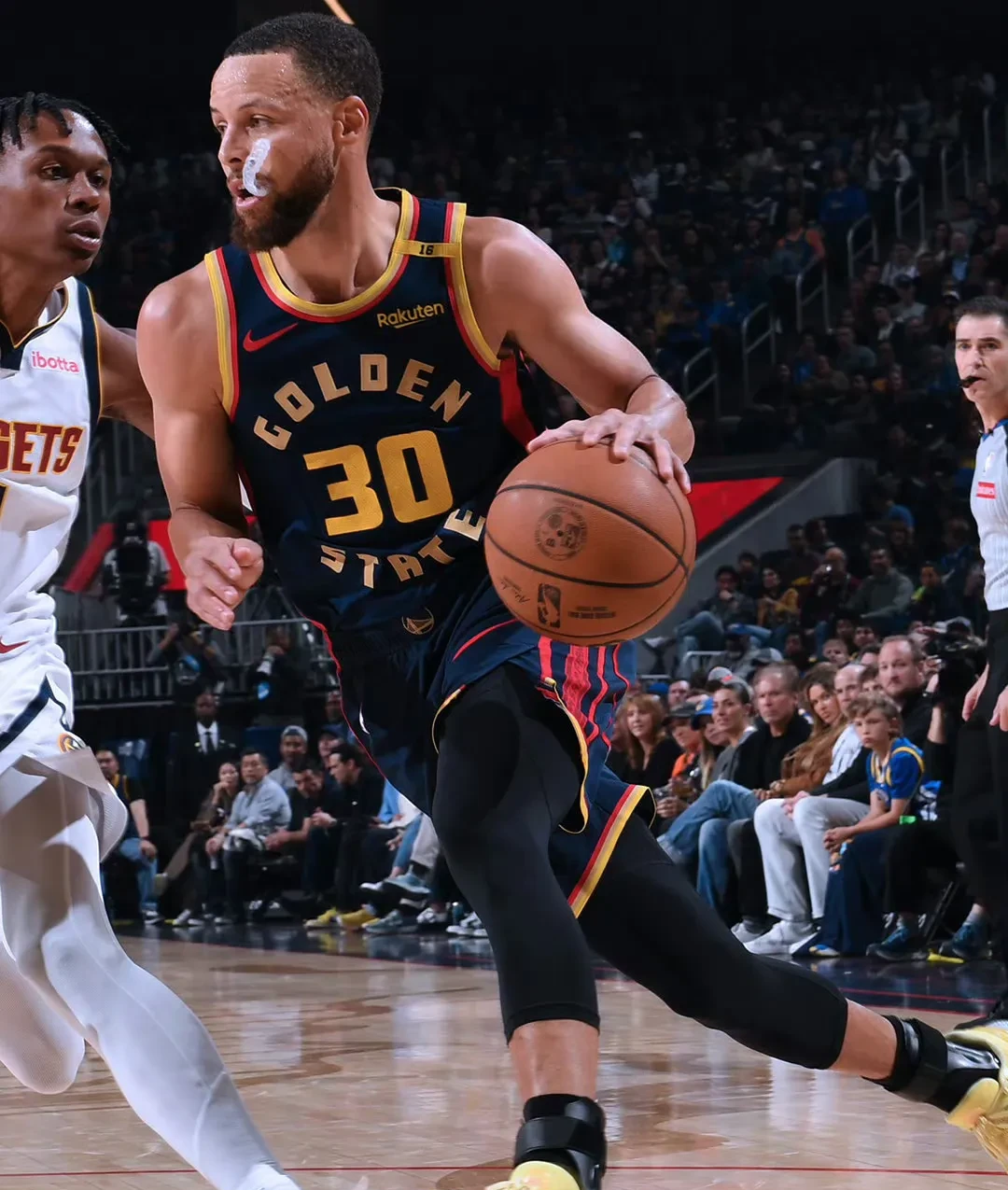 勇士继续颓势！遭遇三连败