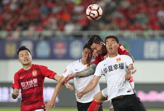 云南队主教练遇到教练团队危机