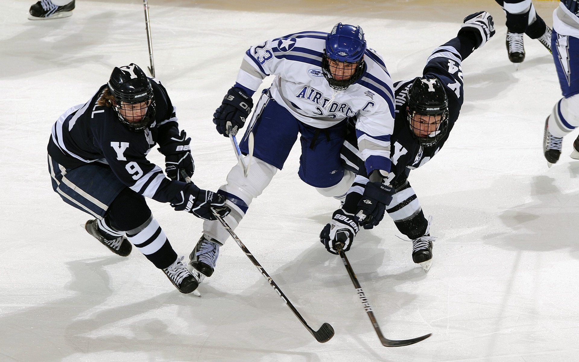 罗德里戈的一脚定江山，阿尔及利亚与加纳鏖战中的孤胆英雄