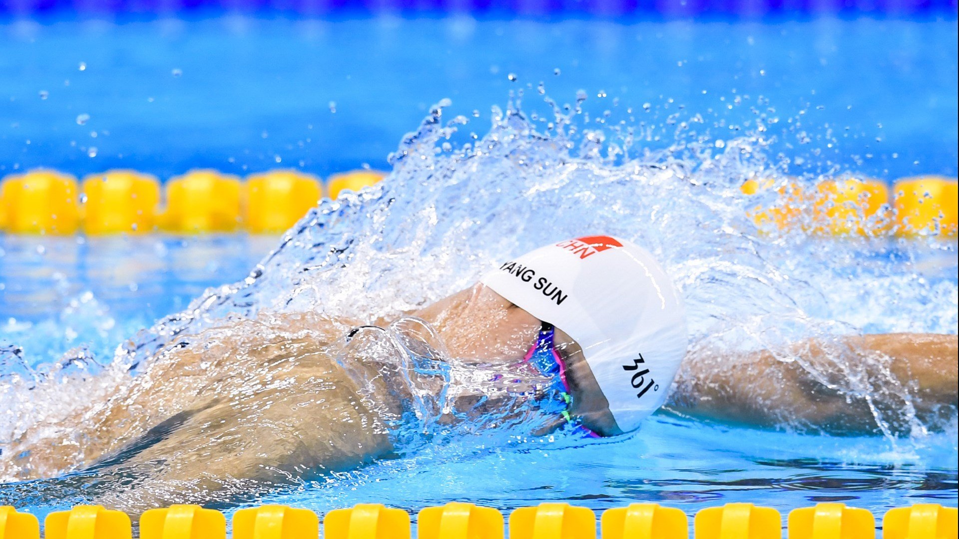 乒乓史上的唯一性时刻,瑞典队横扫日本队,奥恰洛夫统治全场铸就传奇